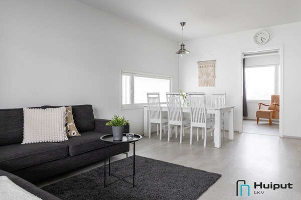 Myyty paritalo – Soittajankangas, Oulu